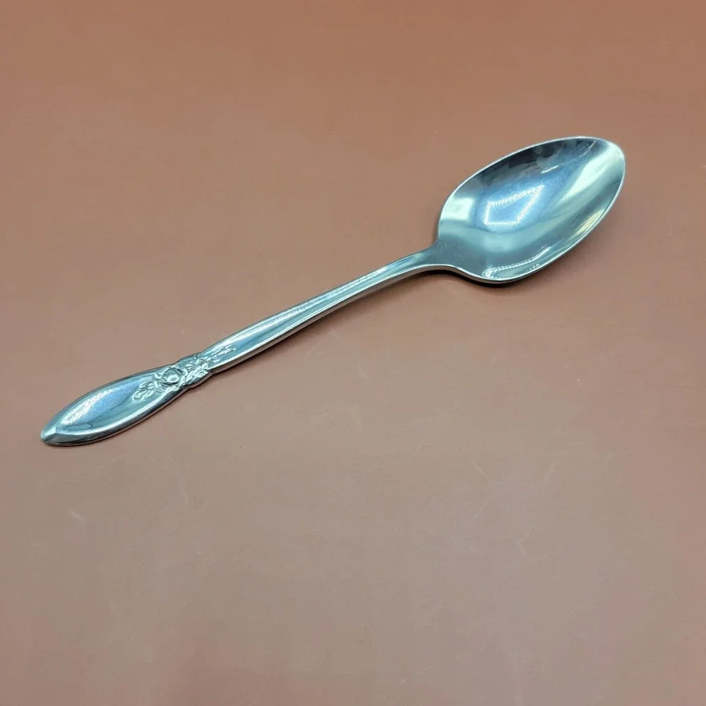 2 Oneida Community Stainless Oval Soup Spoon Spring Rose Betty Crocker 6 3/4 in